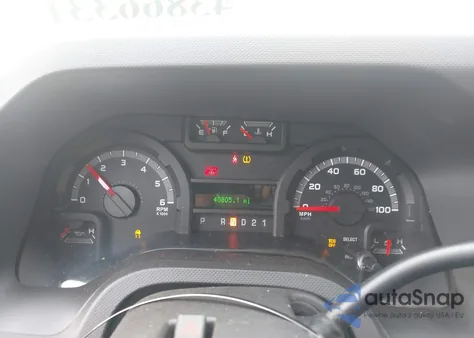 2011 Ford E-350 Super Duty Xlt from USA, damaged, VIN 1FBSS3BL7BDB08515